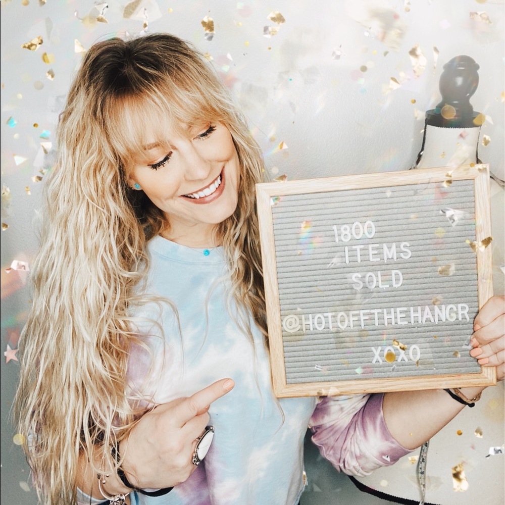 Meet your Seller 🌻 - Picture 4 of 14